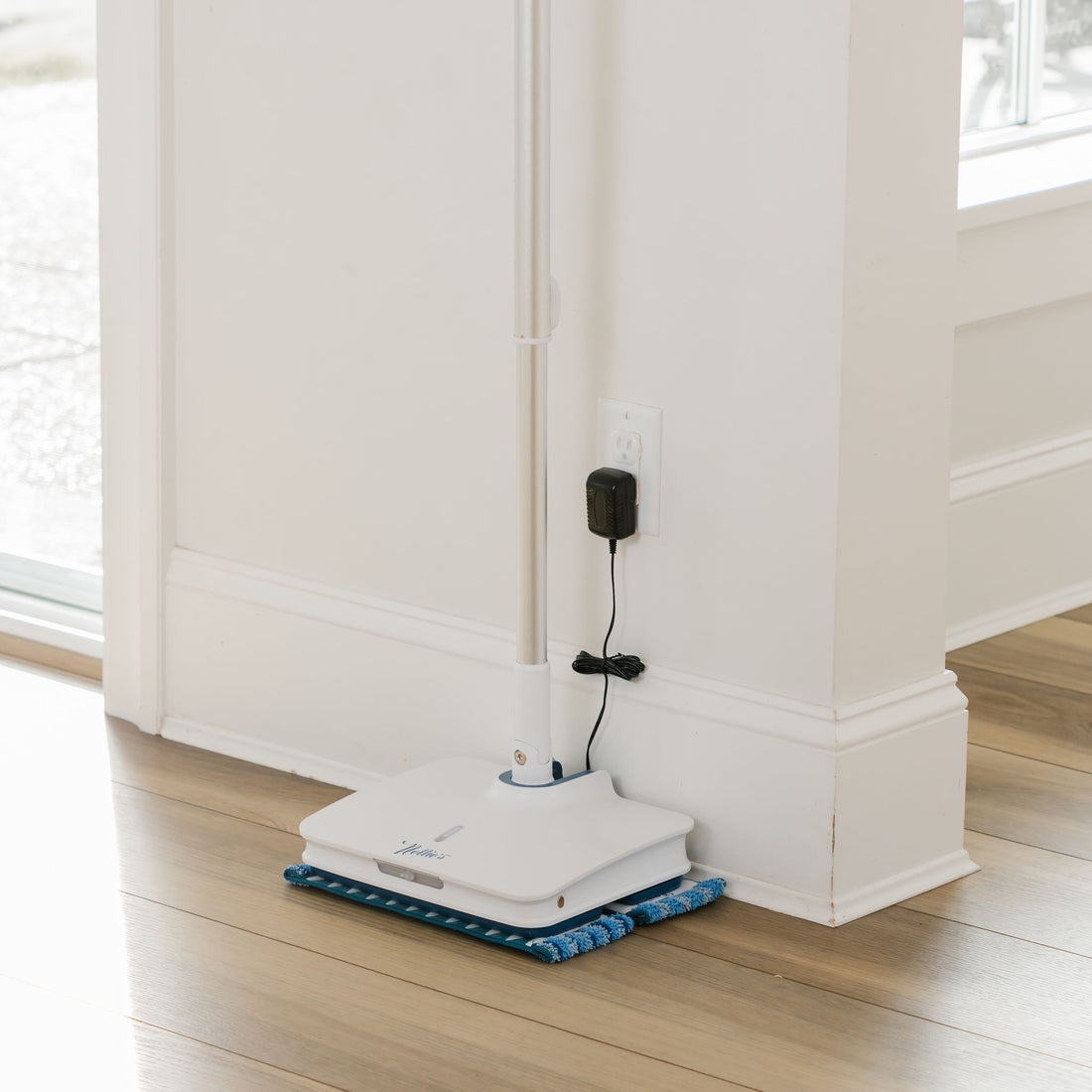 Nellie's Wow Too Cordless, Light-Weight, and Rechargeable Spray Mop for Cleaning Floors